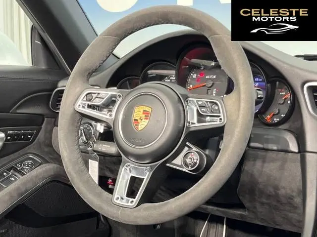 PORSCHE 911 Cabriolet 2018 — photo 5 sur 8