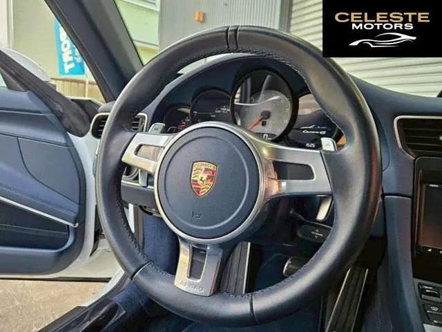 PORSCHE 911 Cabriolet 2013 — photo 4 sur 8