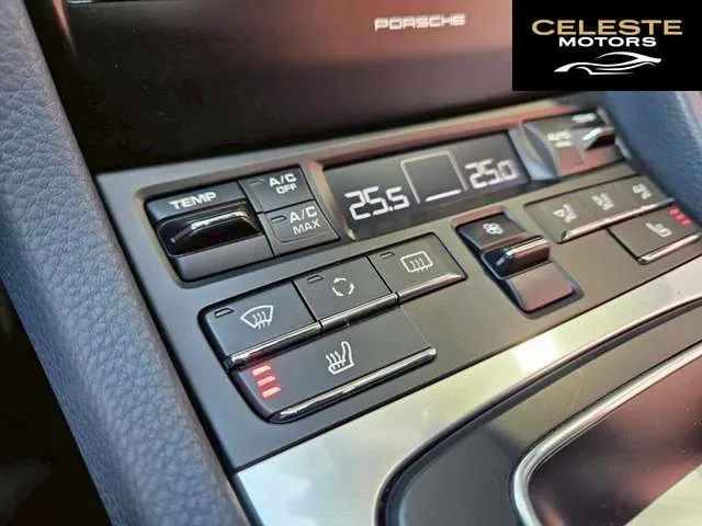 PORSCHE 911 Cabriolet 2013 — photo 8 sur 8