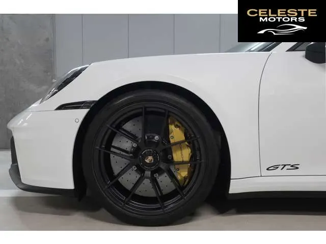 PORSCHE 911 Cabriolet 2025 — photo 6 sur 8