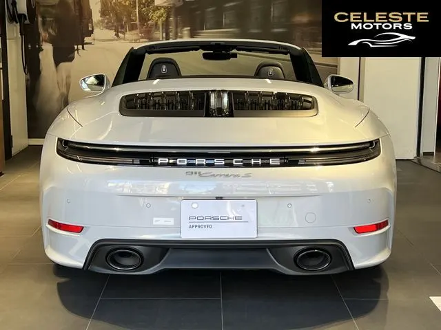 PORSCHE 911 Cabriolet 2025 — photo 1 sur 8