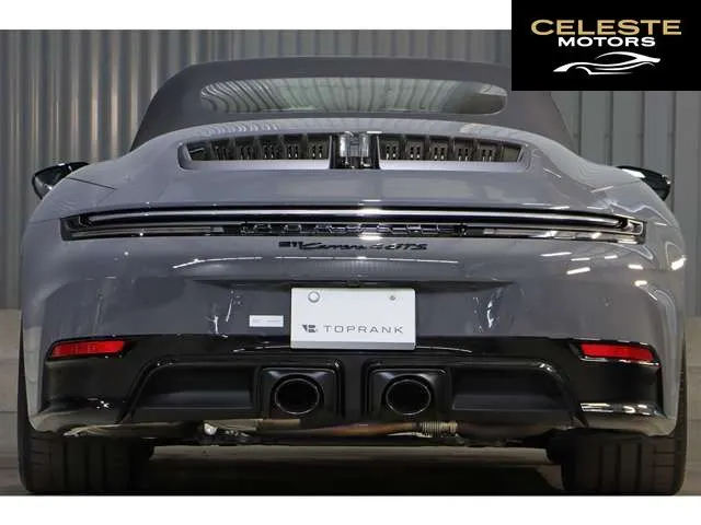 PORSCHE 911 Cabriolet 2025 — photo 6 sur 8
