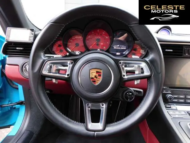 PORSCHE 911 Cabriolet 2017 — photo 5 sur 8