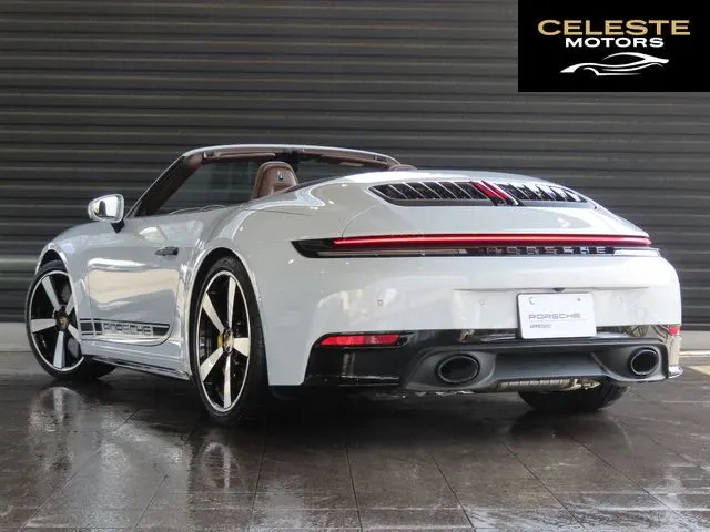 PORSCHE 911 Cabriolet 2025 — photo 3 sur 8
