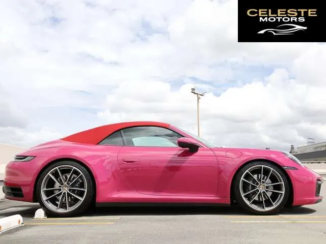 PORSCHE 911 Cabriolet 2023 — photo 6 sur 8