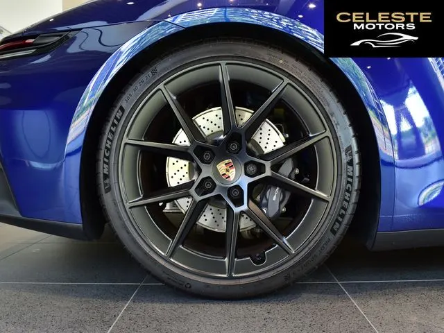 PORSCHE 911 Cabriolet 2025 — photo 5 sur 8