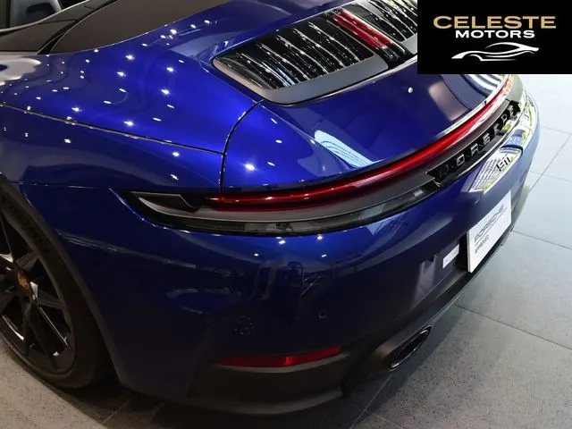 PORSCHE 911 Cabriolet 2025 — photo 8 sur 8