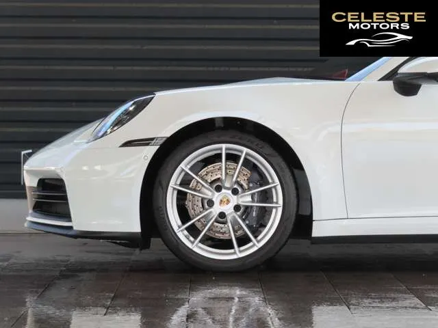 PORSCHE 911 Cabriolet 2025 — photo 3 sur 8