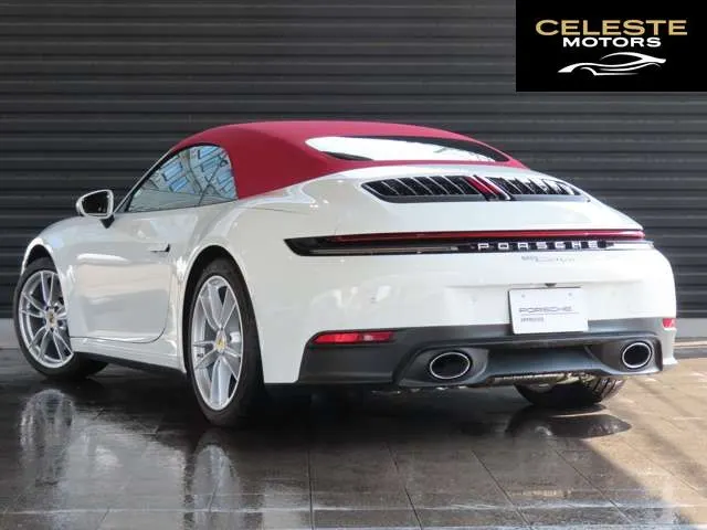 PORSCHE 911 Cabriolet 2025 — photo 5 sur 8