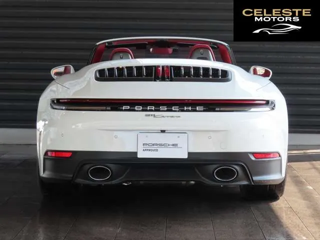 PORSCHE 911 Cabriolet 2025 — photo 7 sur 8
