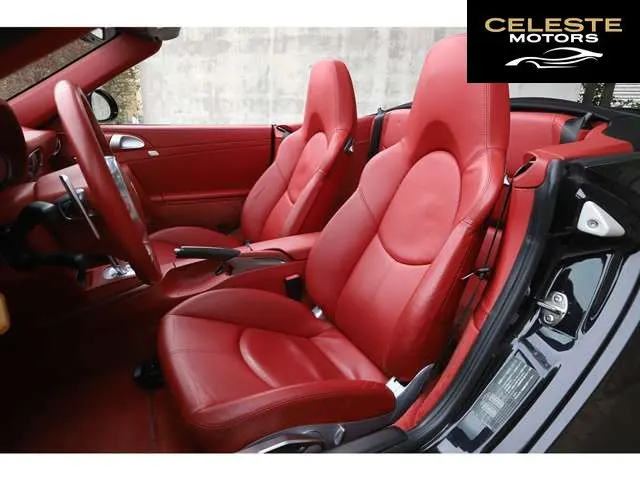 PORSCHE 911 Cabriolet 2010 — photo 7 sur 8