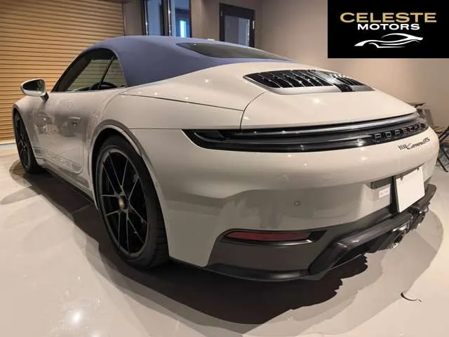 PORSCHE 911 Cabriolet 2025 — photo 3 sur 8