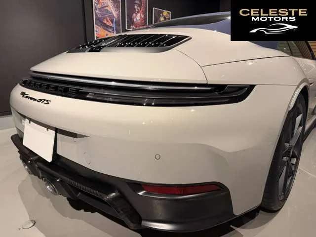 PORSCHE 911 Cabriolet 2025 — photo 5 sur 8