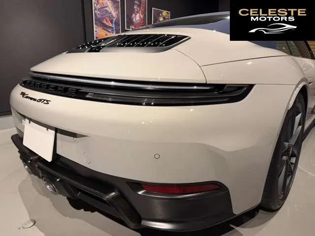 PORSCHE 911 Cabriolet 2025 — photo 6 sur 8
