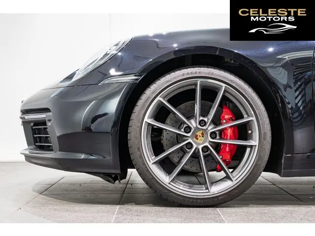 PORSCHE 911 Cabriolet 2021 — photo 6 sur 8