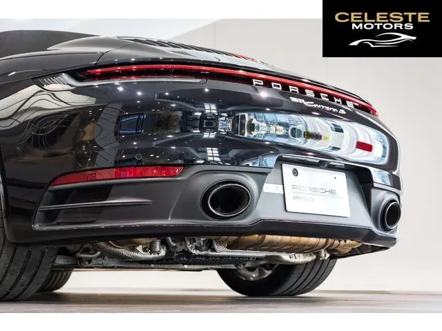 PORSCHE 911 Cabriolet 2021 — photo 8 sur 8