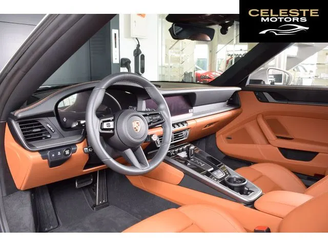PORSCHE 911 Cabriolet 2025 — photo 4 sur 8