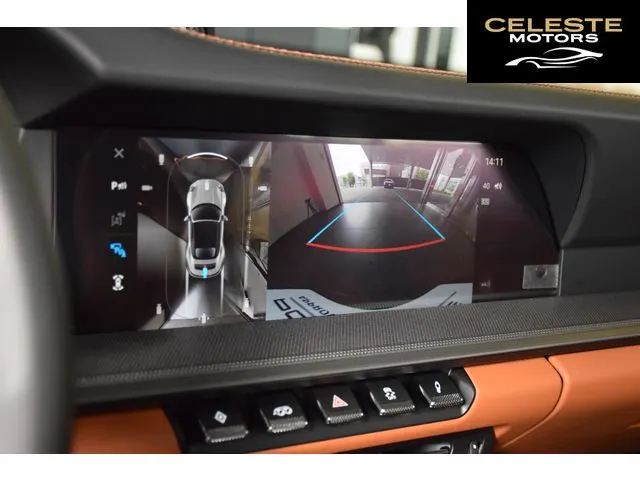 PORSCHE 911 Cabriolet 2025 — photo 7 sur 8