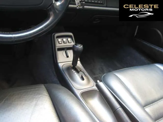PORSCHE 911 Cabriolet 1993 — photo 8 sur 8