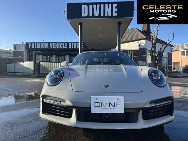 PORSCHE 911 Cabriolet 2023 — photo 3 sur 8
