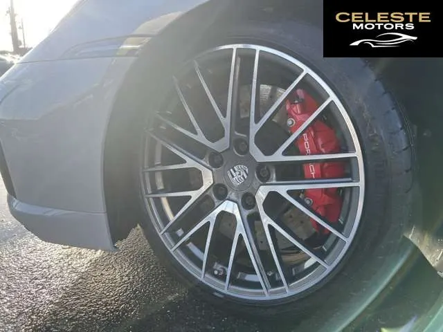 PORSCHE 911 Cabriolet 2023 — photo 6 sur 8