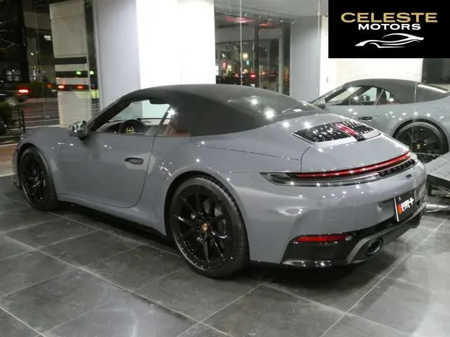 PORSCHE 911 Cabriolet 2025 — photo 3 sur 8