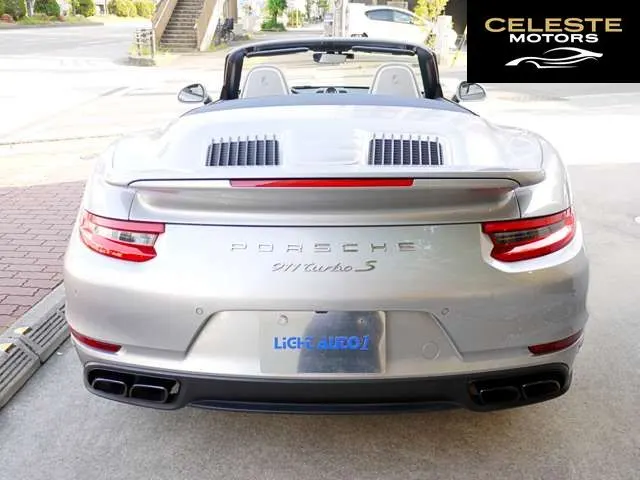 PORSCHE 911 Cabriolet 2017 — photo 6 sur 8