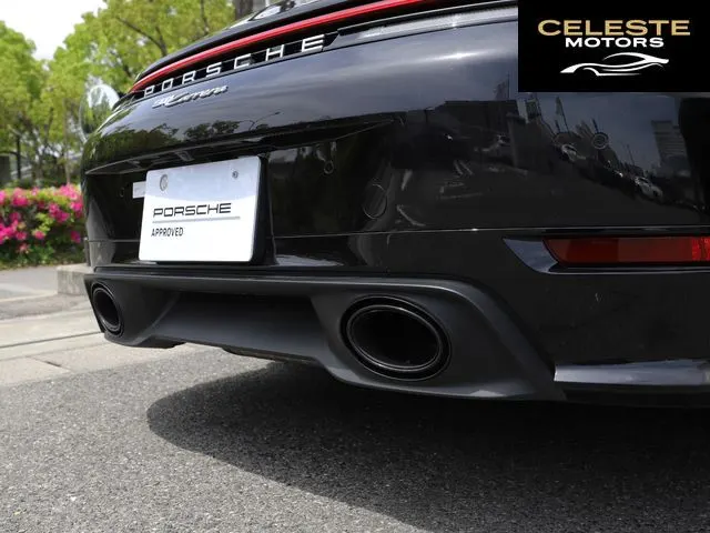 PORSCHE 911 Cabriolet 2024 — photo 6 sur 8