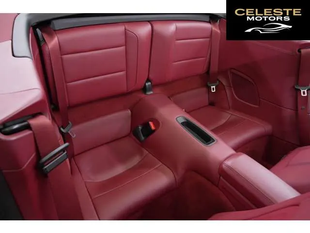 PORSCHE 911 Cabriolet 2016 — photo 6 sur 8