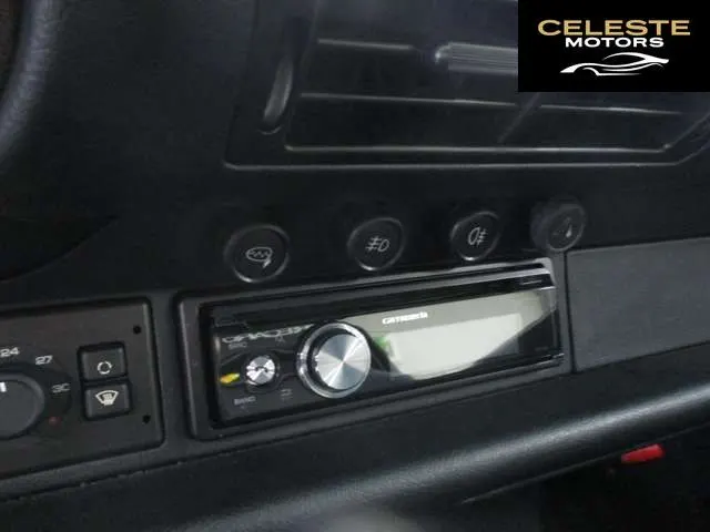 PORSCHE 911 Cabriolet 1996 — photo 6 sur 8