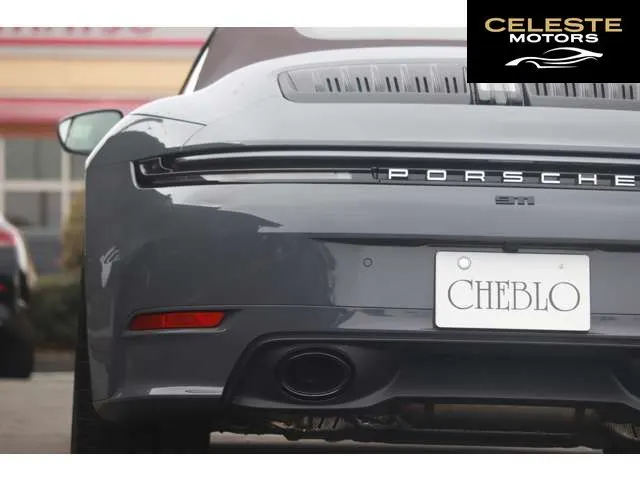 PORSCHE 911 Cabriolet 2025 — photo 3 sur 8