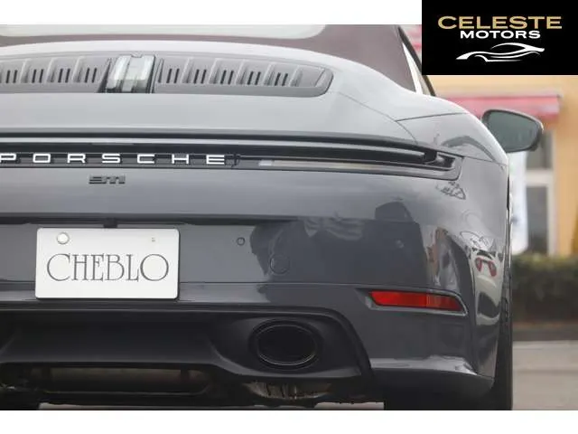 PORSCHE 911 Cabriolet 2025 — photo 4 sur 8