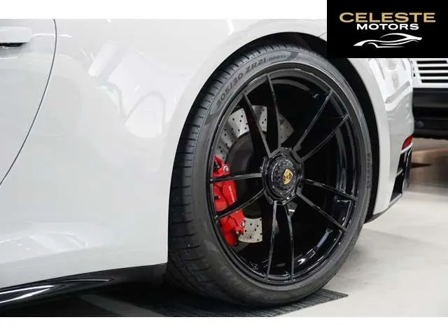 PORSCHE 911 Cabriolet 2024 — photo 5 sur 8