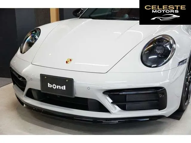 PORSCHE 911 Cabriolet 2024 — photo 6 sur 8