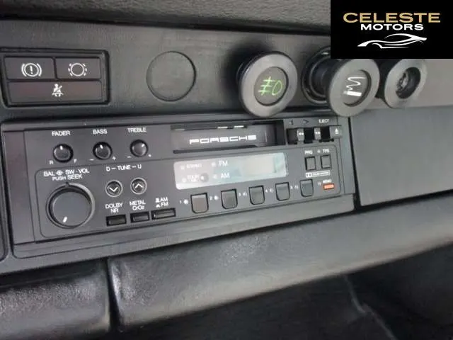 PORSCHE 911 Cabriolet 1984 — photo 7 sur 8