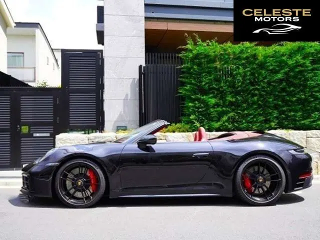 PORSCHE 911 Cabriolet 2023 — photo 5 sur 8