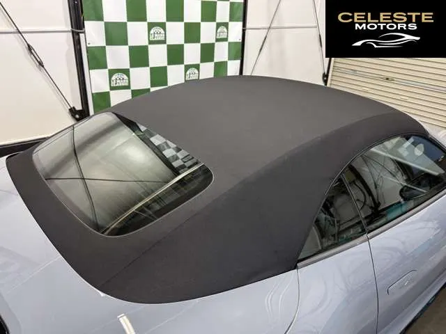 PORSCHE 911 Cabriolet 2023 — photo 8 sur 8
