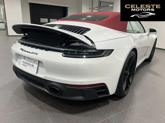 PORSCHE 911 Cabriolet 2023 — photo 4 sur 8