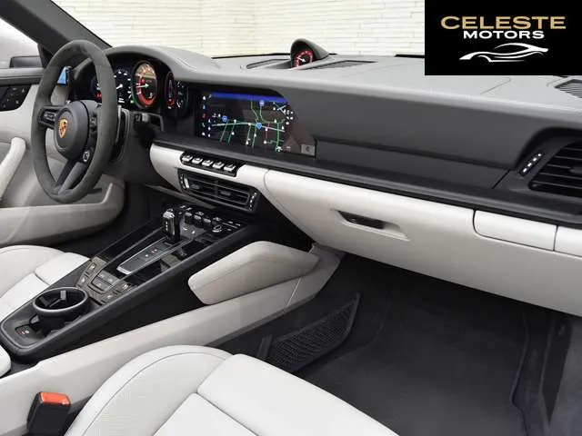 PORSCHE 911 Cabriolet 2023 — photo 6 sur 8