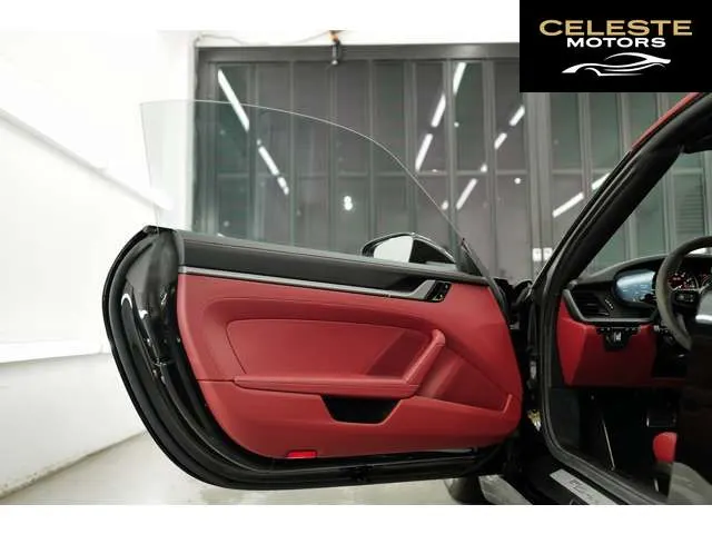 PORSCHE 911 Cabriolet 2021 — photo 5 sur 8