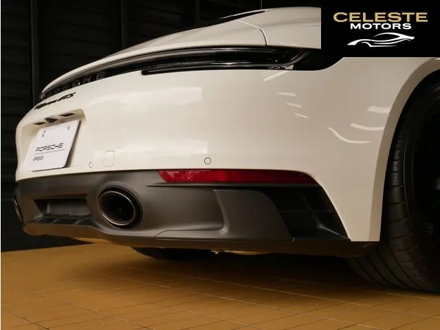 PORSCHE 911 Cabriolet 2024 — photo 3 sur 8