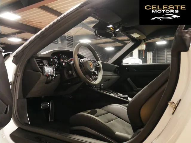 PORSCHE 911 Cabriolet 2024 — photo 6 sur 8