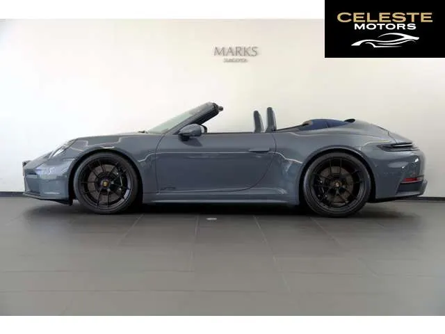 PORSCHE 911 Cabriolet 2025 — photo 2 sur 8