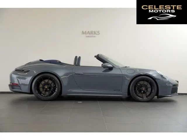 PORSCHE 911 Cabriolet 2025 — photo 4 sur 8