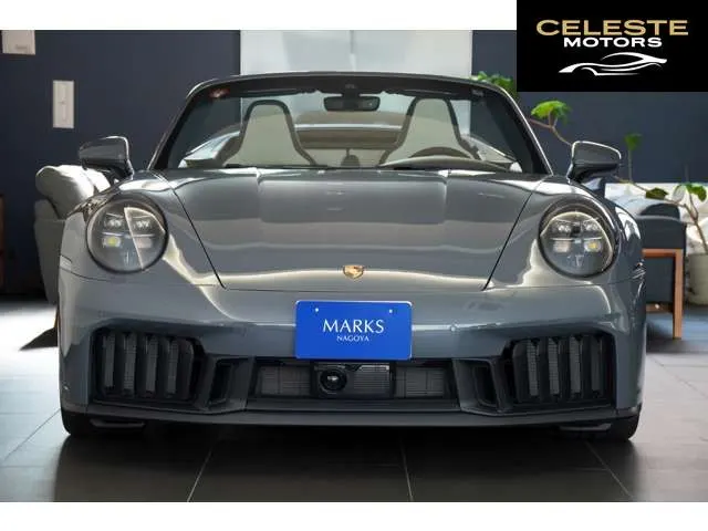 PORSCHE 911 Cabriolet 2025 — photo 5 sur 8