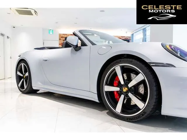 PORSCHE 911 Cabriolet 2023 — photo 2 sur 8