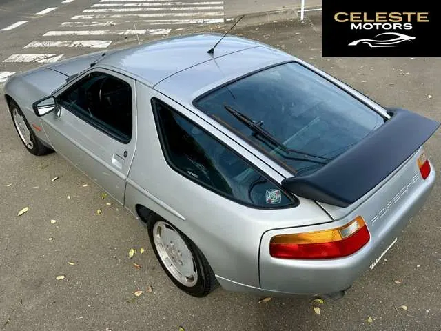 PORSCHE 928 1990 — photo 5 sur 8