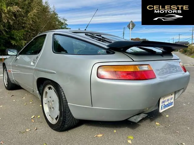 PORSCHE 928 1990 — photo 6 sur 8