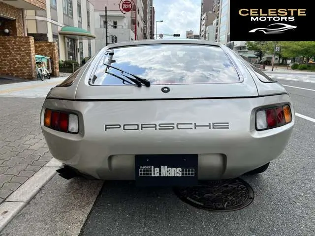 PORSCHE 928 1981 — photo 7 sur 8