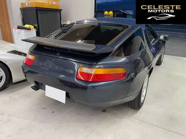 PORSCHE 928 1988 — photo 4 sur 8
